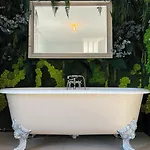 Manoir Des Reves Sauvages Ξενοδοχείο Parentignat