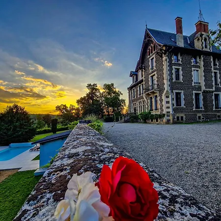Manoir Des Reves Sauvages Hotel
